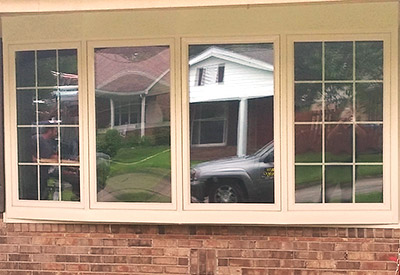Vinyl Replacement Windows installed by Window Shopping make this home look like new